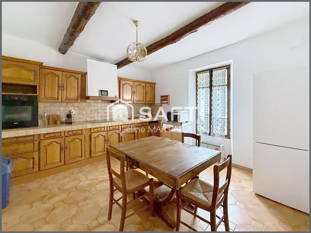 Köök - Village House with Courtyard in Oraison