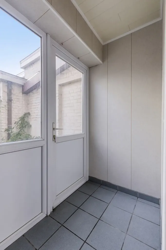 Entrée - Maison Commerciale avec Terrasse au Centre d'Affligem