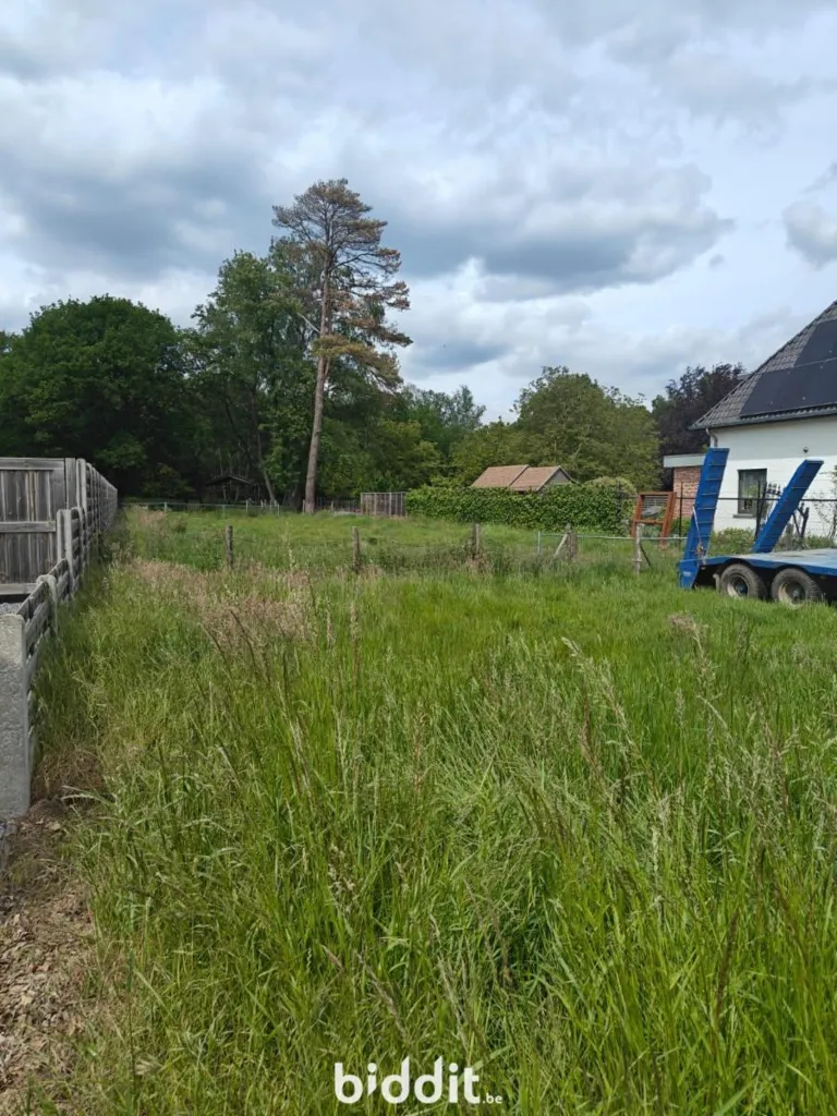 Aed - Buildable Plot with Planning Permission in Online Sale
