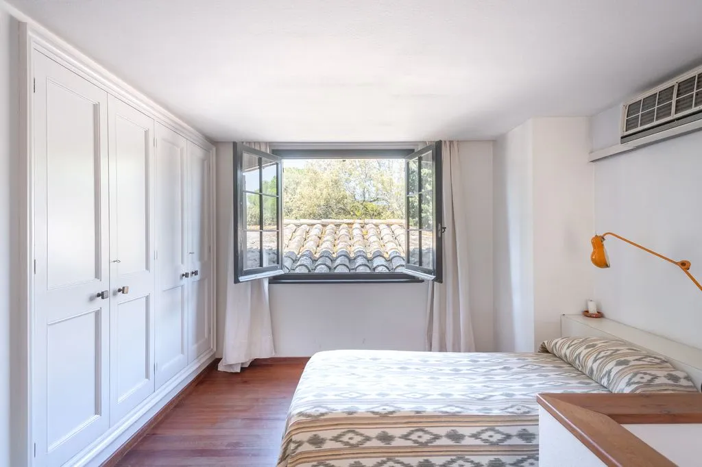 Camere da letto - Luxury House with Historic Tower in Mont-ras