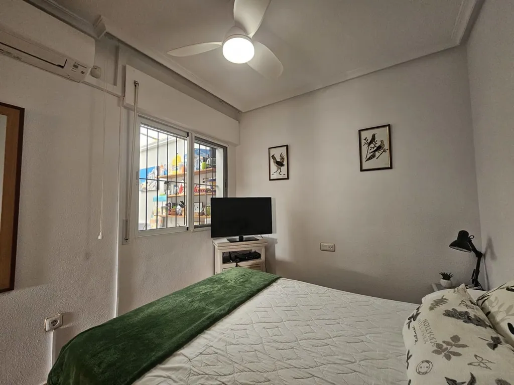 Magamistoad - South-Facing Bungalow with Pool in La Zenia