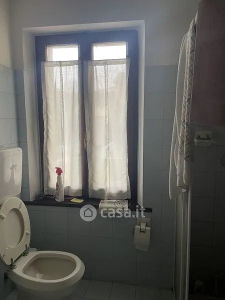 Salles de bain - Restored Detached House with Garden in Suzzara Centre
