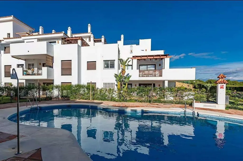 Piscine - Apartment with Pool and Terrace in Alcaidesa