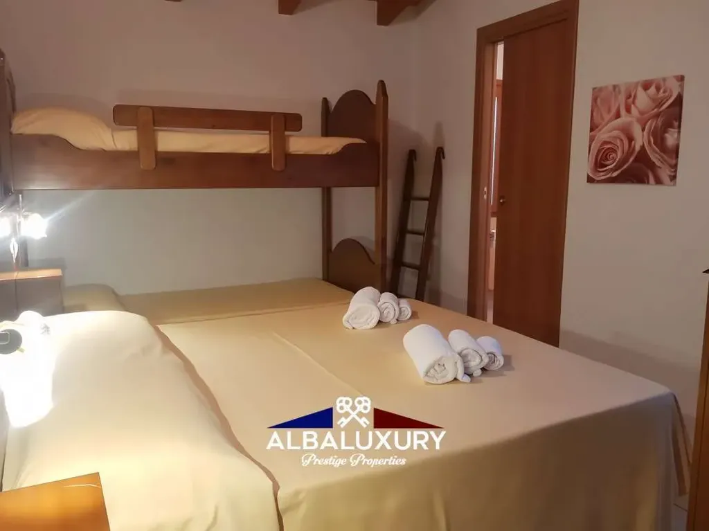 Chambres - Sardinian Villa with Panoramic Views in Lodè