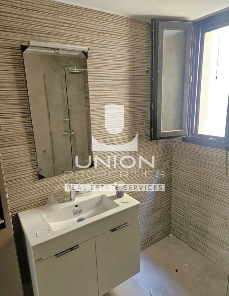 Bagni - Corner Apartment with Park View in Gerakas