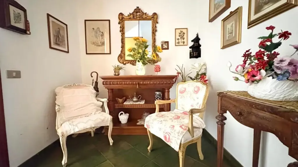 Ingresso - Apartment with Terraces in Sovigliana, Vinci