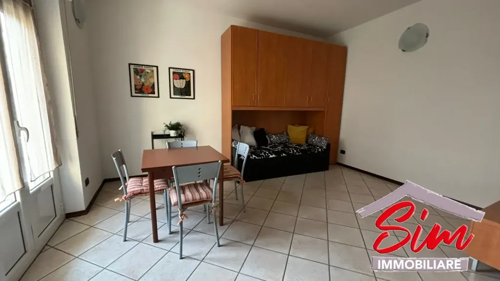 Söögituba - Fully Furnished Studio in Novara