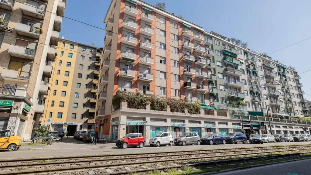 Extérieur - Spacious 2-Bedroom Flat in Milan