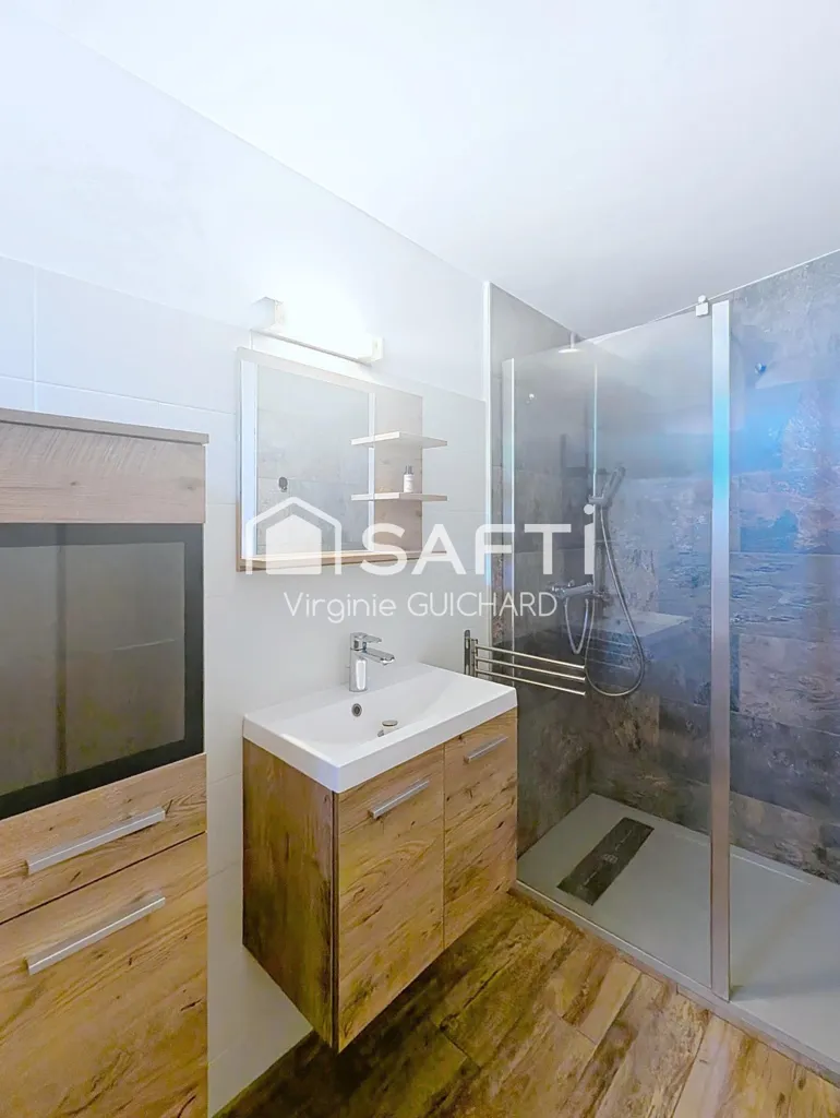 Bathrooms - Architect's Villa with Pool in Aiglun