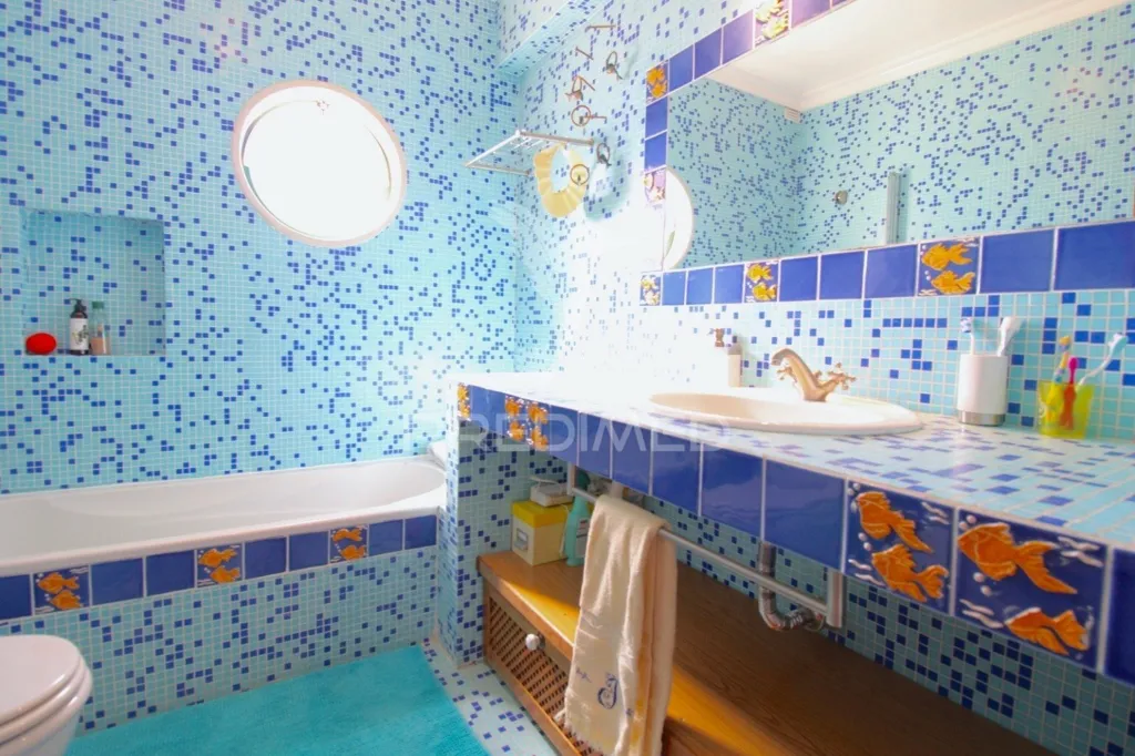 Salles de bain - House with Pool in Proximity to Faro