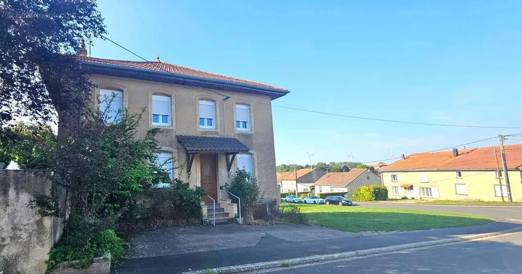 Välivaade - Renovated House with Garden in Marthille