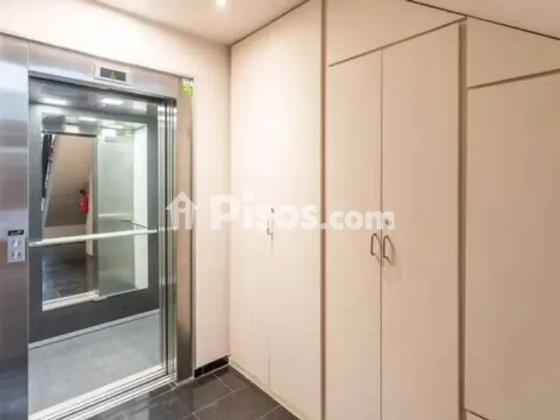 Ingresso - Duplex with Terrace in Sant Gervasi, Barcelona