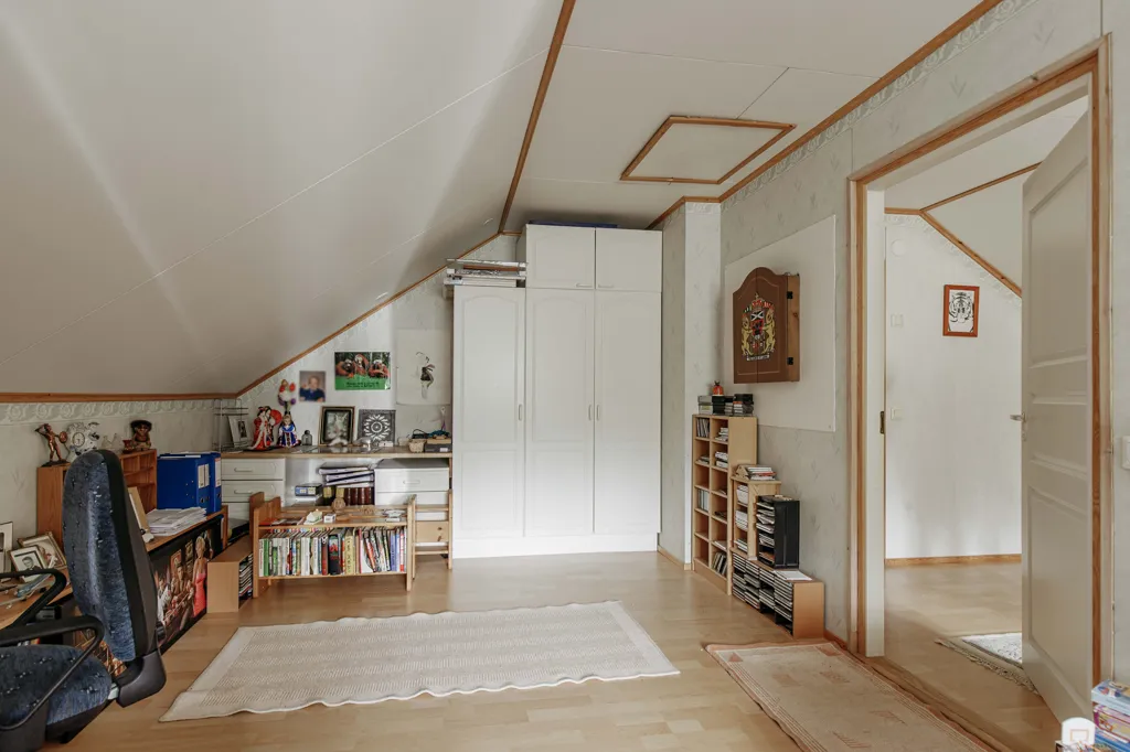 Toad - Spacious Detached House with Garden in Riskunmäki