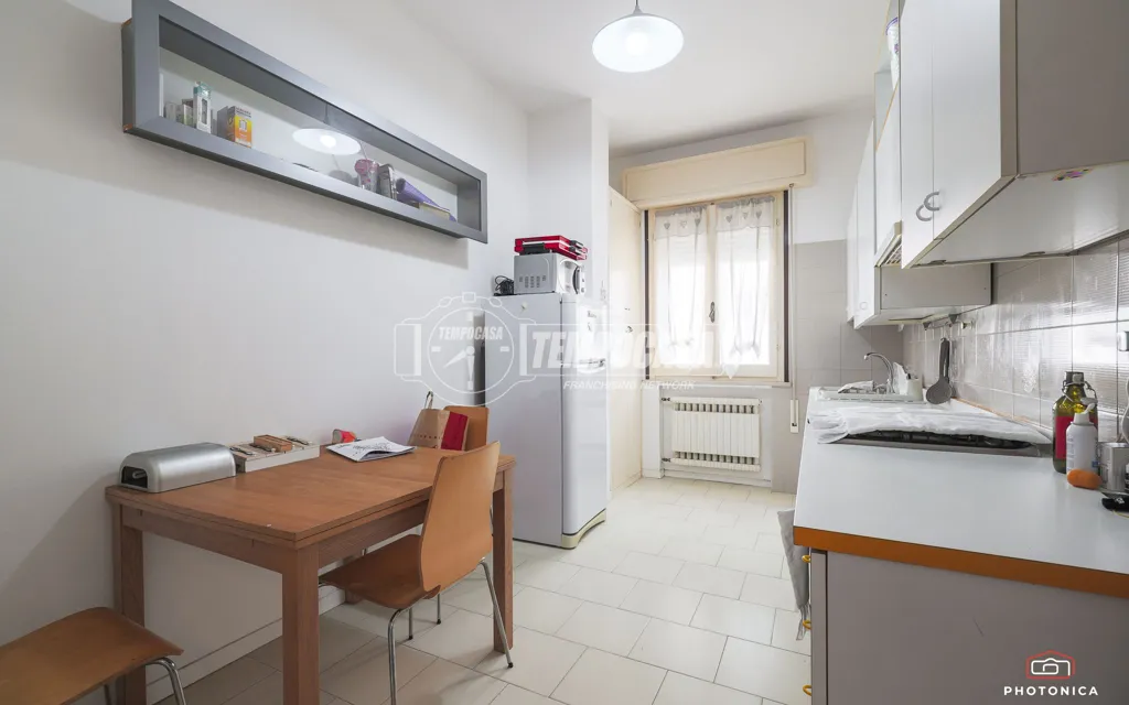 Cuisine - Bifamiliar House with Garden in Cattolica
