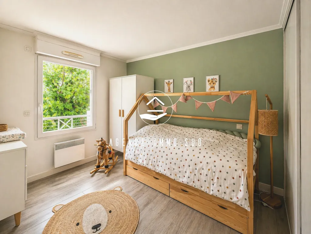 Chambres - Appartement avec Terrasse et Vue Château à Cagnes-Sur-Mer