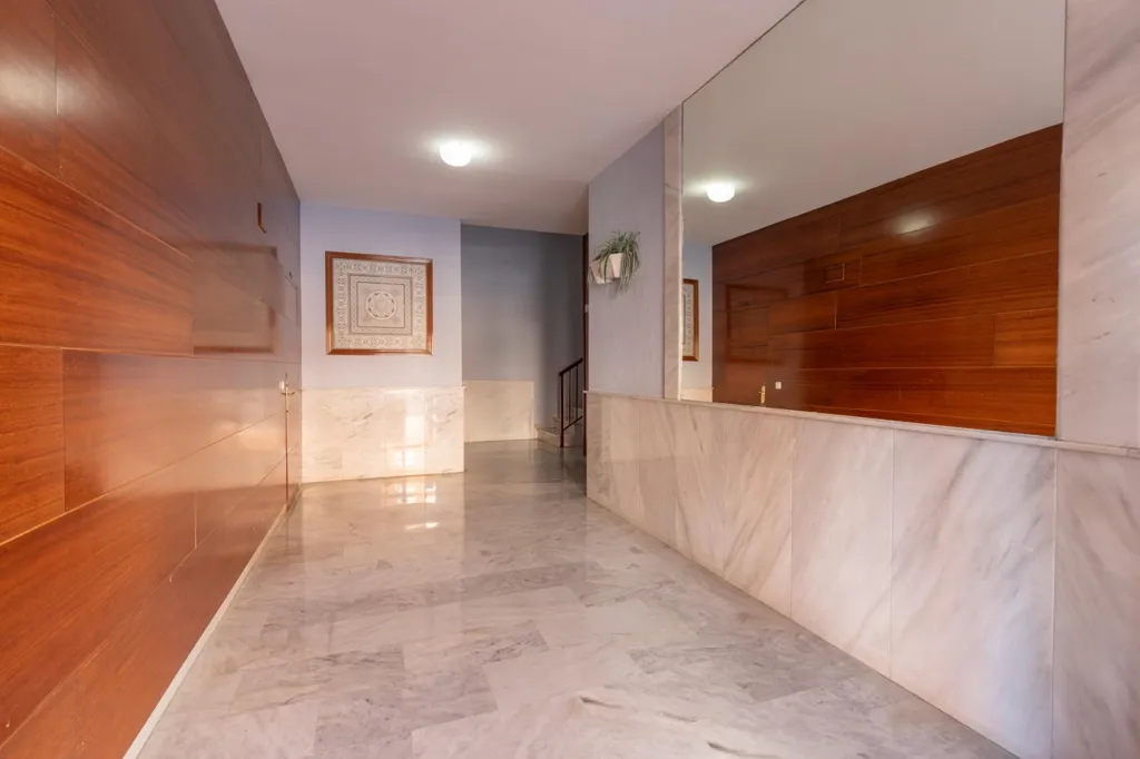 hallway_entrance