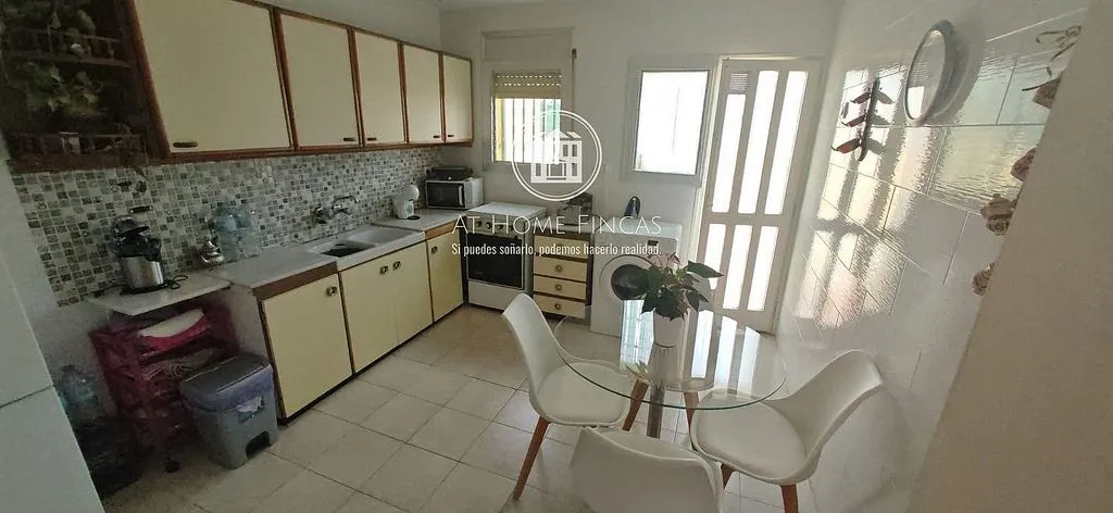 Cuisine - Terraced House with Air Conditioning in Albinyana