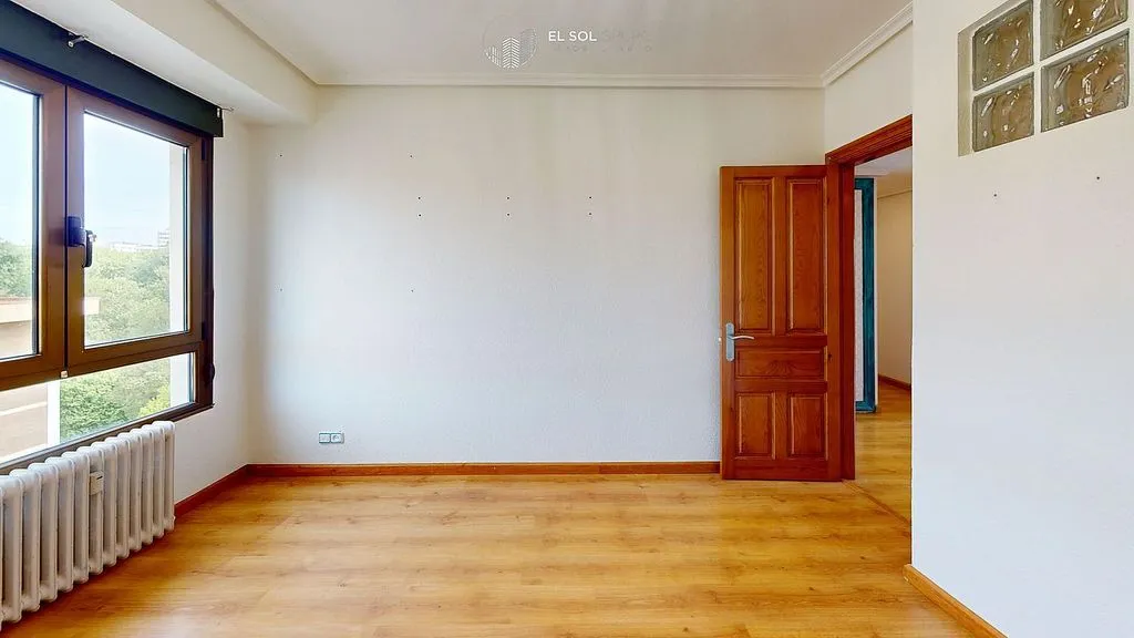 Pièces - Apartment with Garden View in Gijón