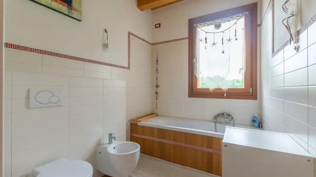 Bagni - Contemporary Villa with Panoramic Terrace in Feltre
