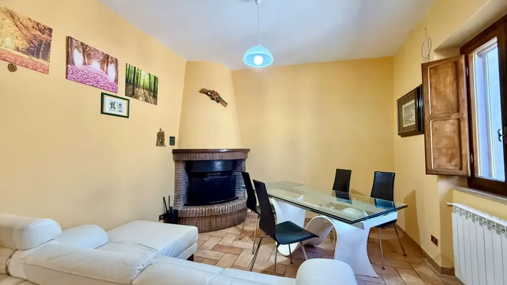 Séjour - Rustic Apartment with Panoramic View in Baschi