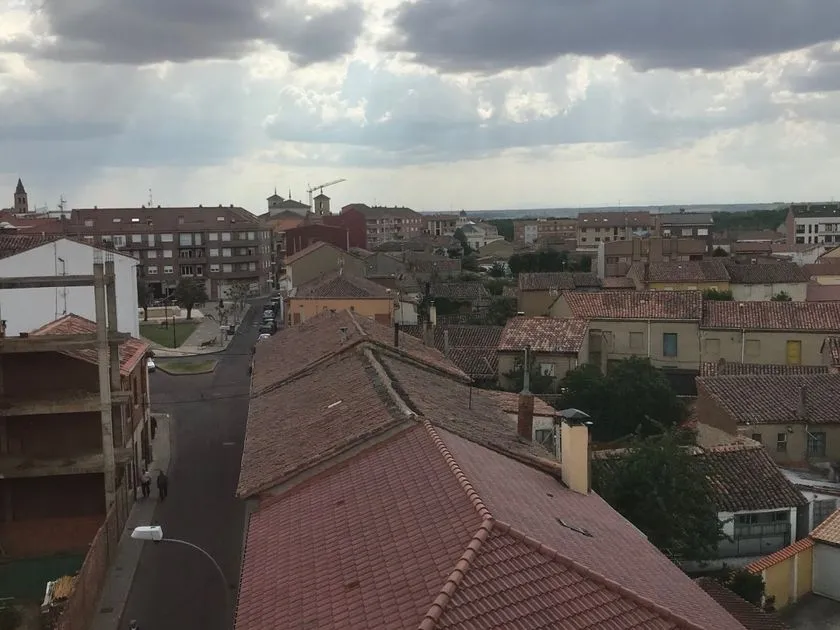 Balcon - Luxury Duplex with Balcony in Valencia De Don Juan