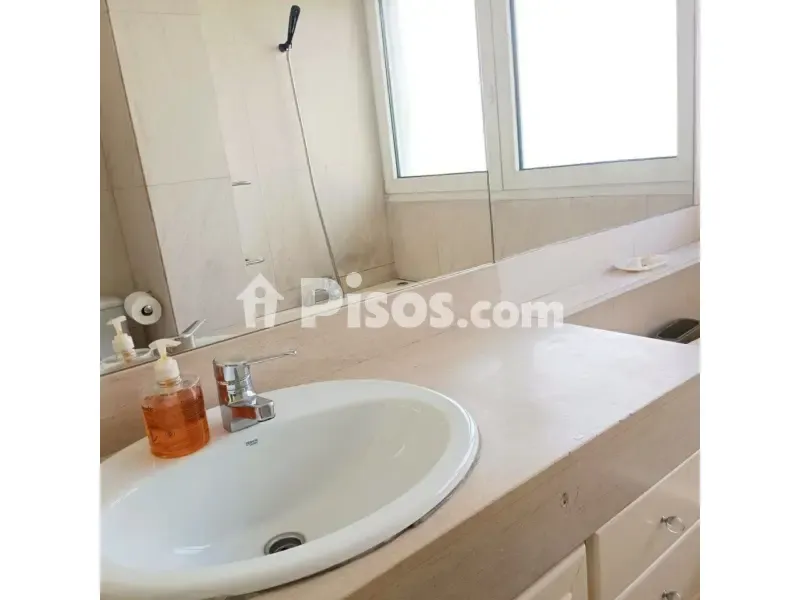Salles de bain - Bright Apartment with Terrace in Chamartín