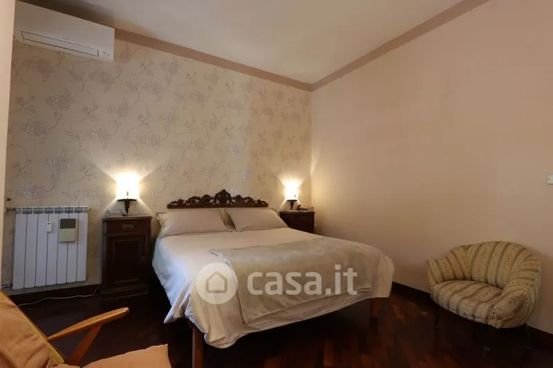 Chambres - Restored Apartment with Garden in Genoa