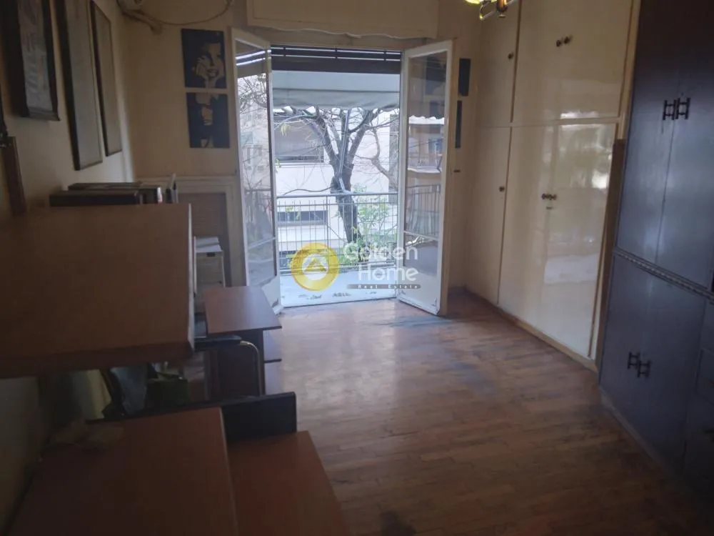 Kabinet - Apartment with Balcony in Makrygiannis