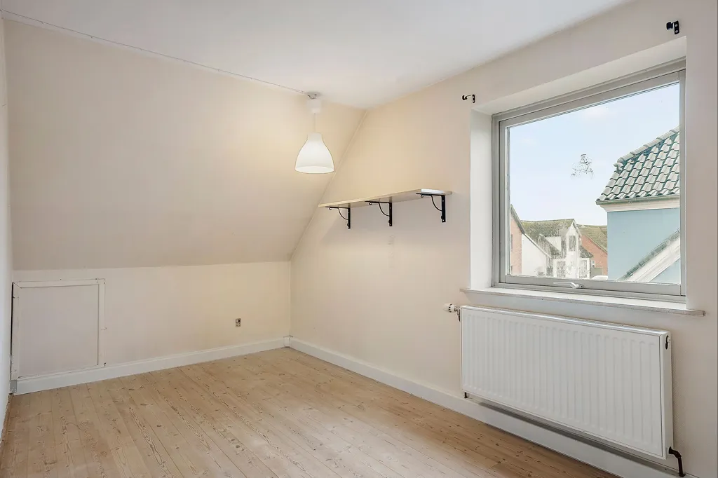 Pièces - Maison 5 pièces à Stege