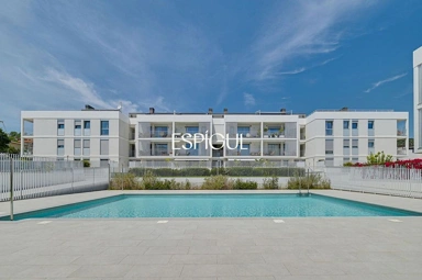 Piscine - New Flat with Pool and Terrace in El Masnou