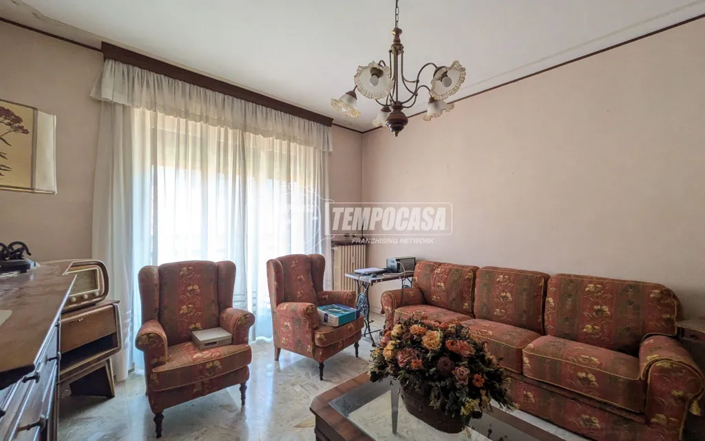 Elutuba - Spacious Apartment with Balconies in Pont-Canavese