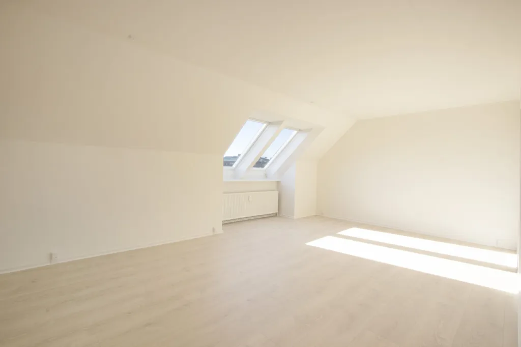 Pièces - Four-Room Apartment in Horsens