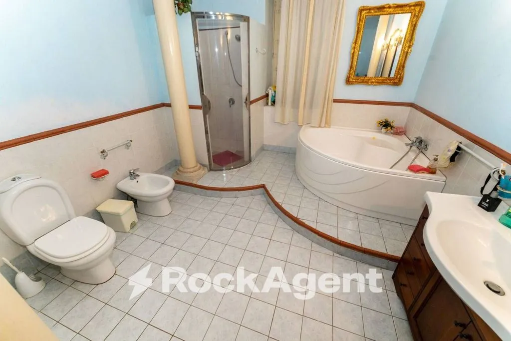 Vannitoad - Ancient Farmhouse with Panoramic Views in Giarre