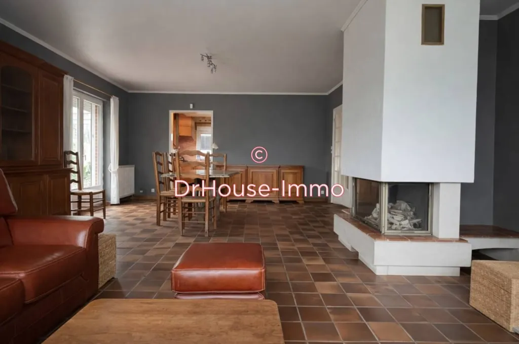 Elutuba - Individual House with Commercial Space in Feignies
