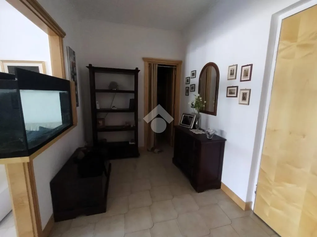 Entrée - Spacious Apartment with Balcony in Castrolibero