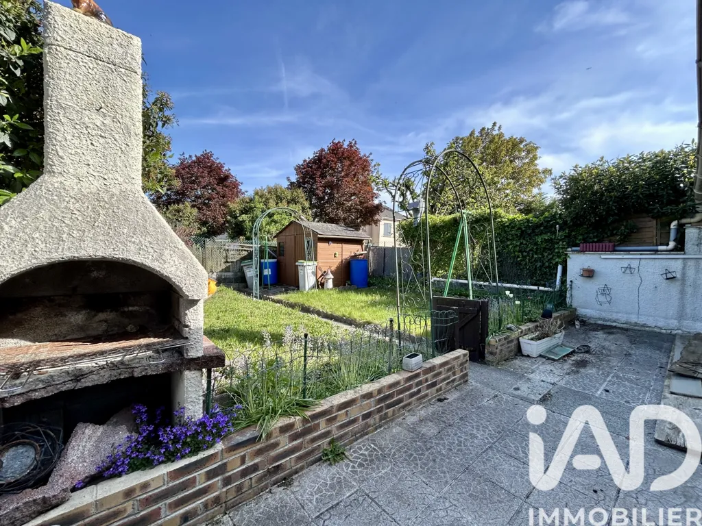 Jardin - Maison avec Jardin et Balcon à Herblay