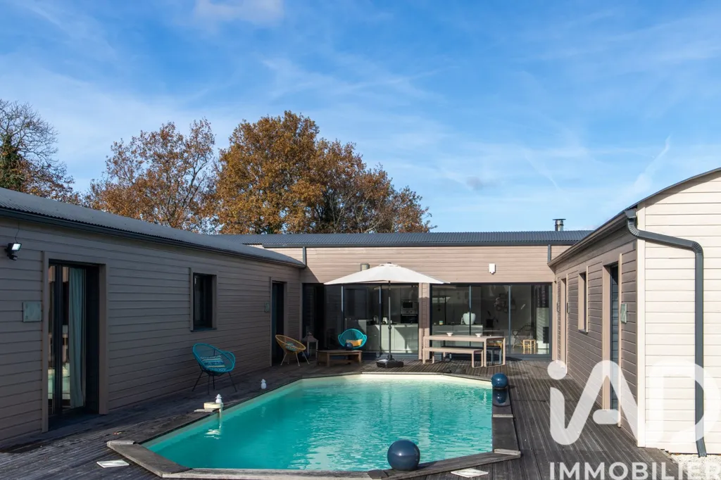 Piscina - Maison en U with Pool in Saint-Pierre-du-Mont