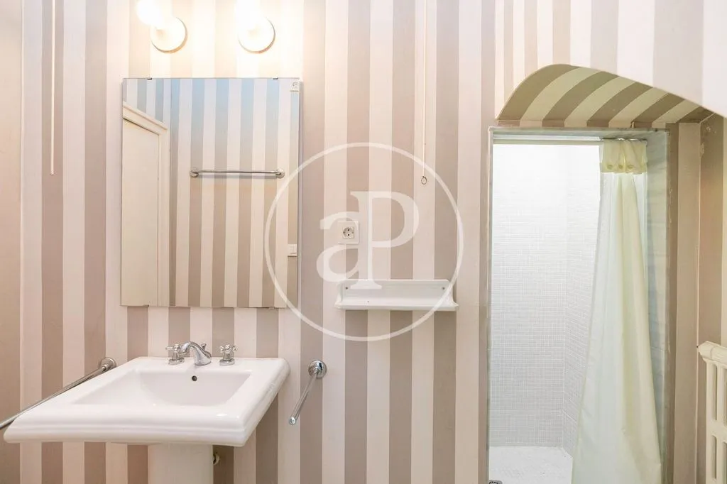 Salles de bain - Luxury Villa with Pool in Sant Andreu de Llavaneres