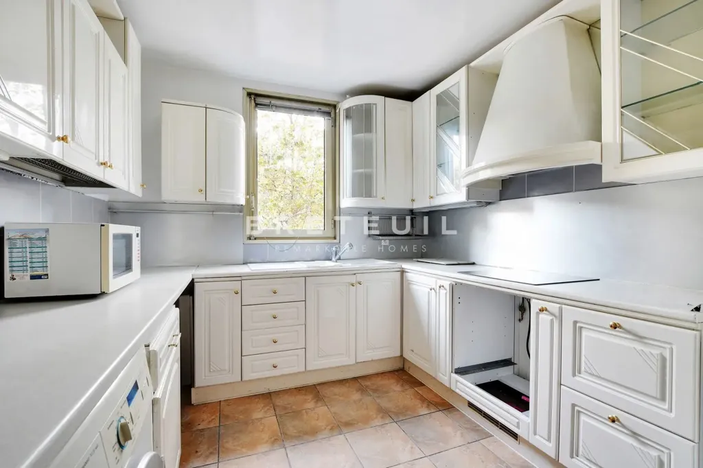 Cuisine - Appartement 4 pièces à Paris 10ème