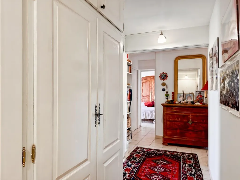 Ingresso - 3-Bed Flat with Garden and Terrace in Saint-Raphaël
