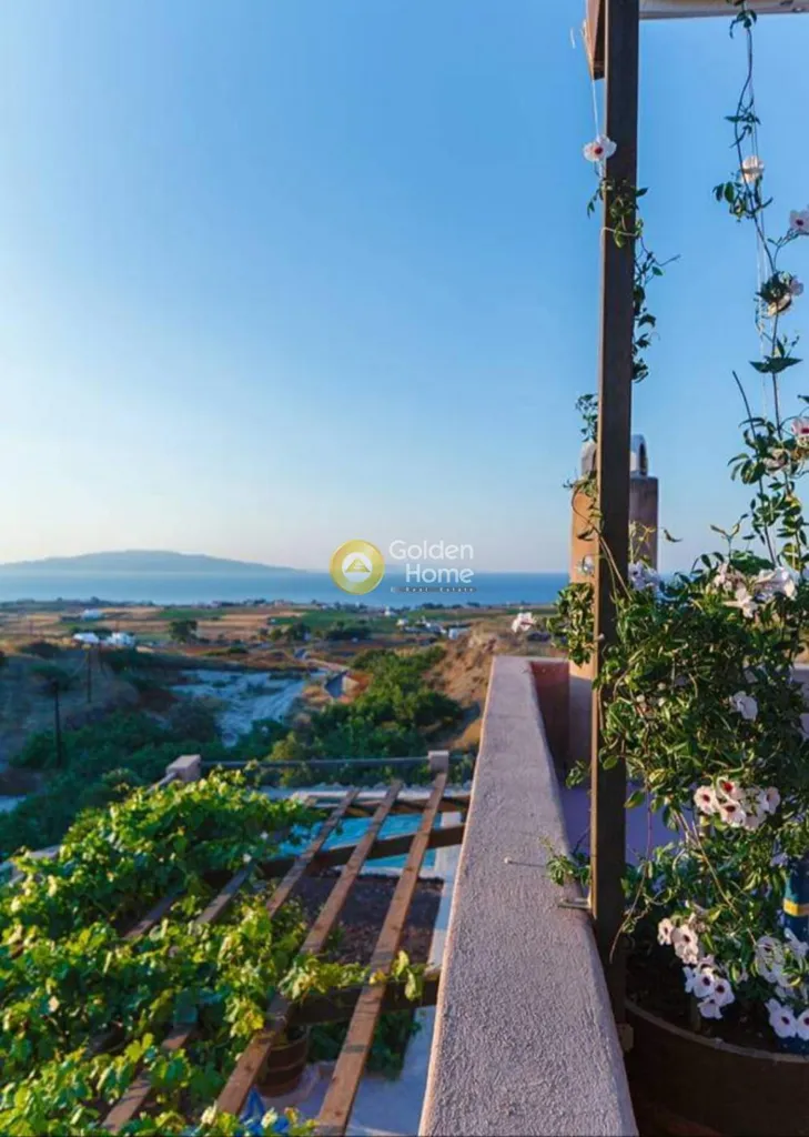 Terrass - Luxury Villa with Sea View in Santorini