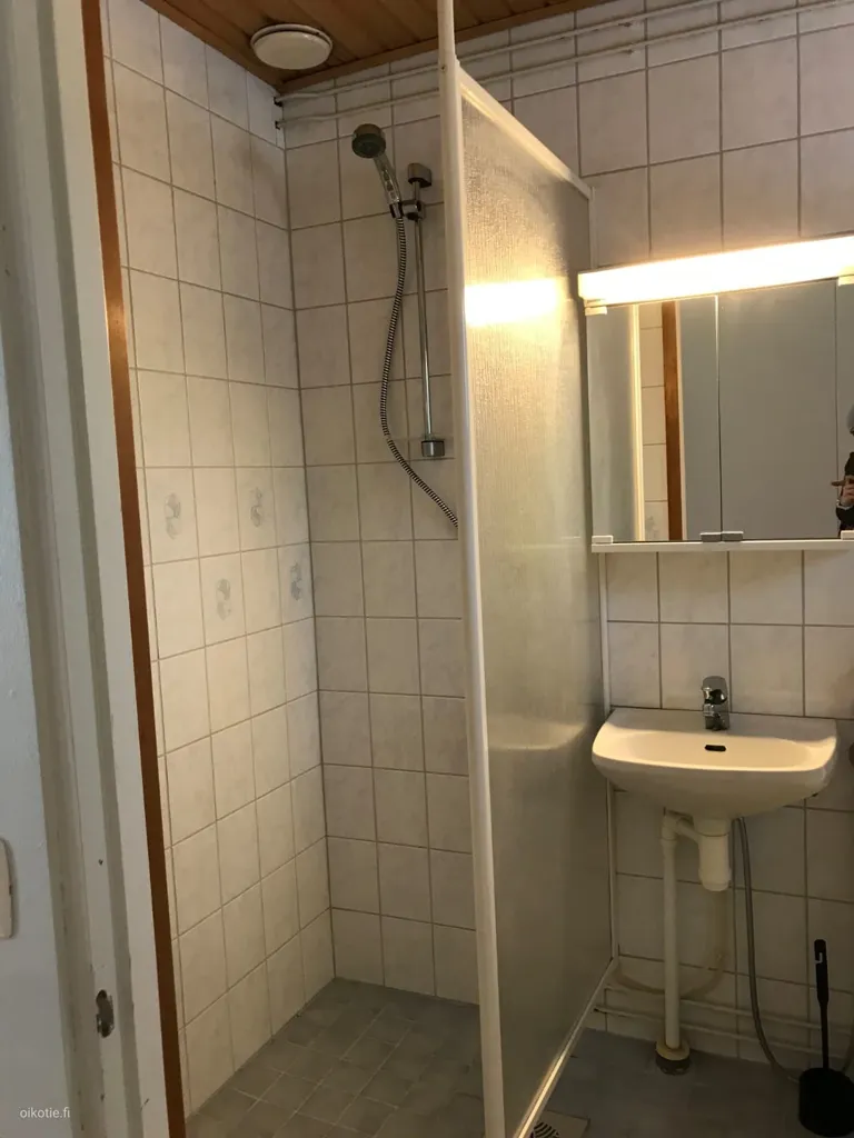 Bagni - Tidy Duplex with Storage in Rääkkylä