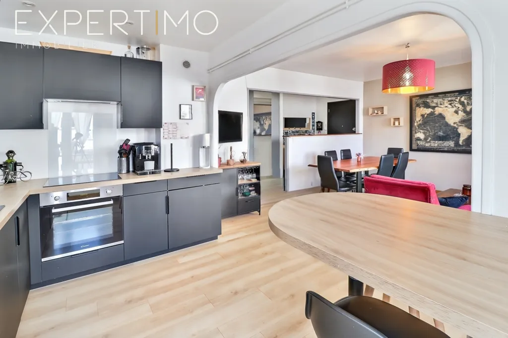 Cuisine - Appartement T3 avec balcon et ascenseur à Brest