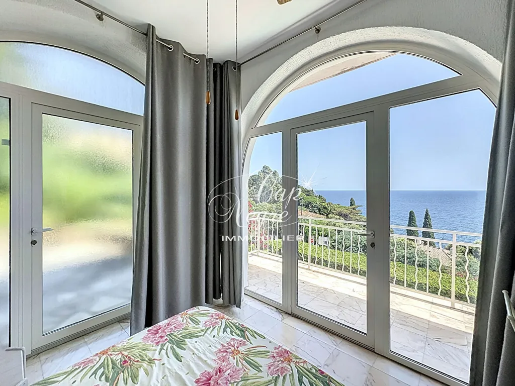 Chambres - Appartement avec Vue Mer et Accès Plage à Rayol Canadel
