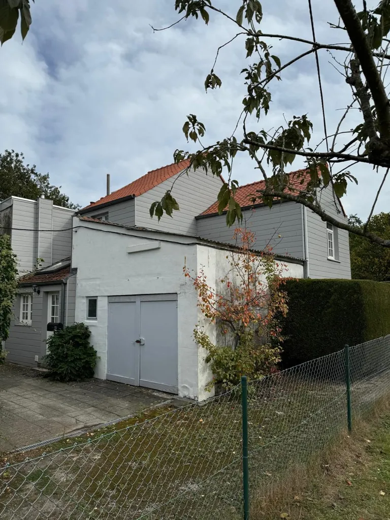 2-bedroom house in Rhode-Saint-Genèse