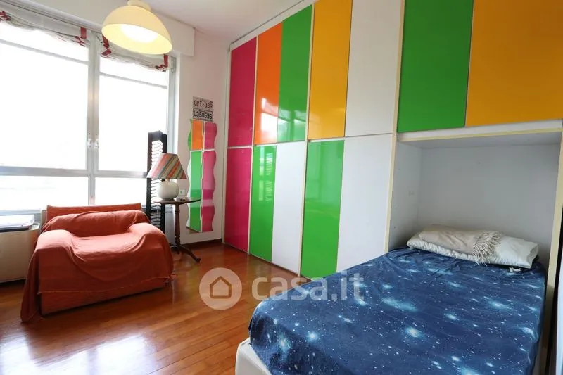 Chambres - Elegant Apartment with Balcony in Genoa Centre