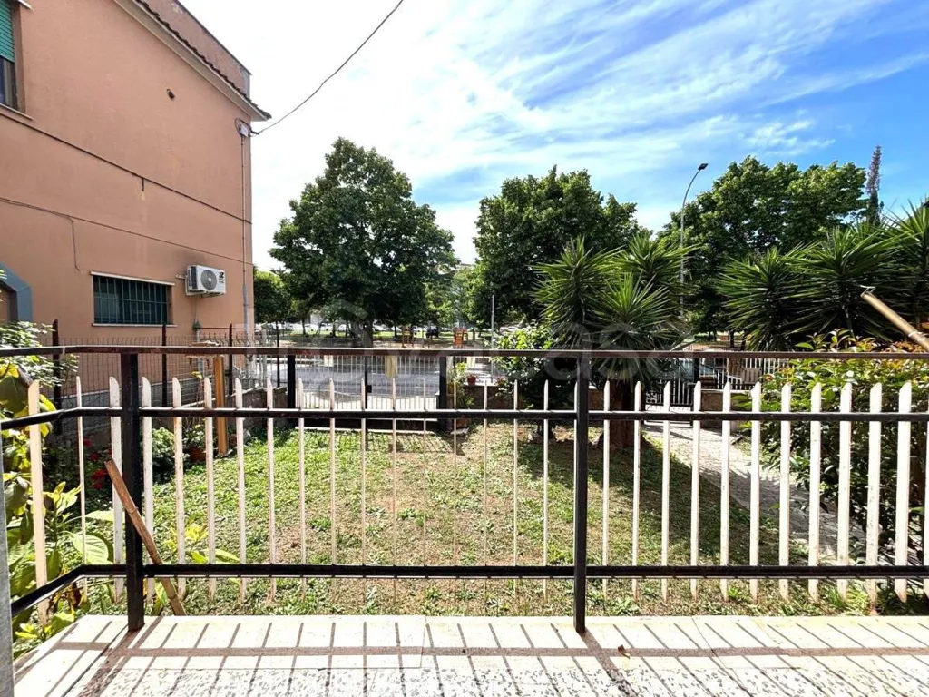Jardin - Apartment with Balcony in Aprilia