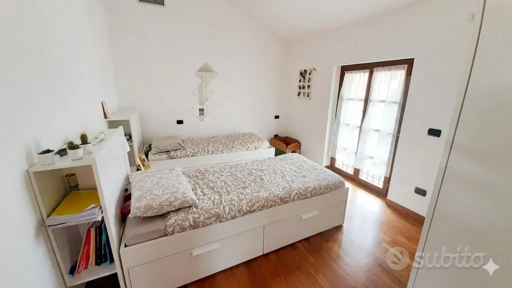 Appartement 2 pièces à IT