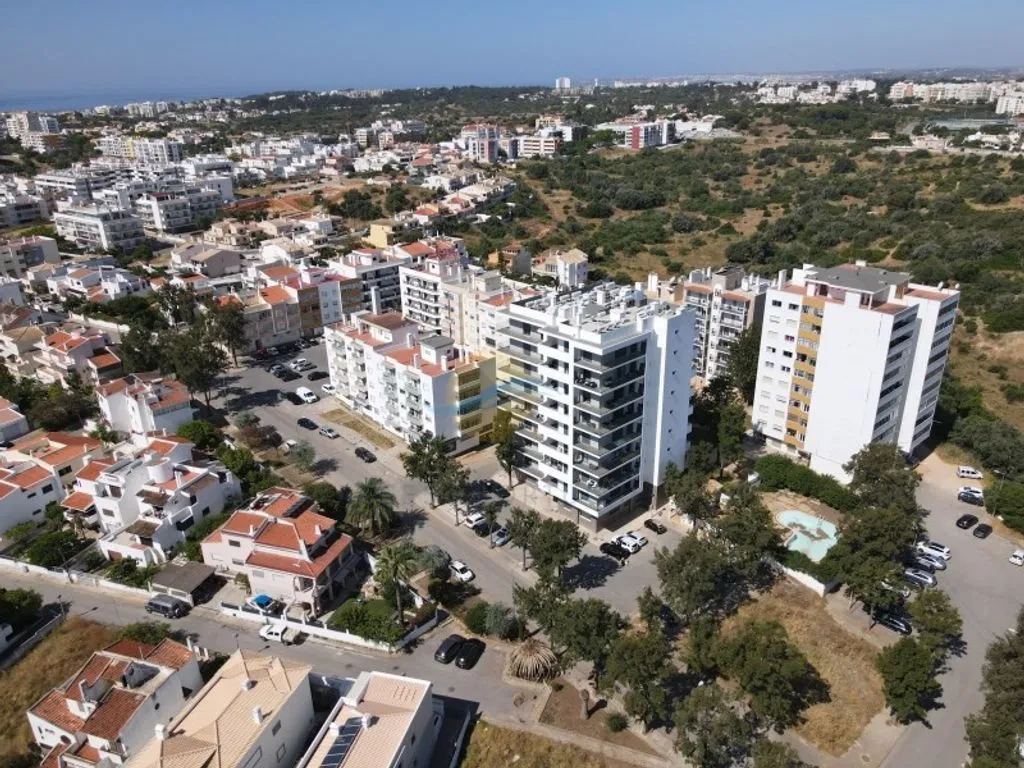 Vista aerea - New T4 Flat with Balcony in Portimão
