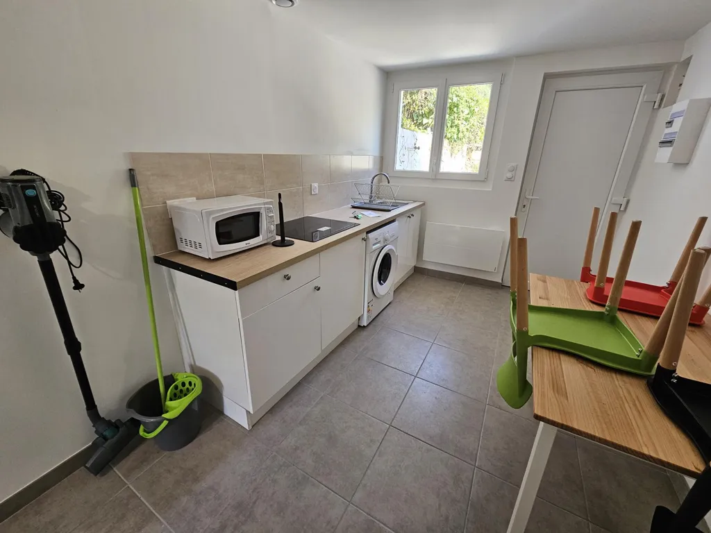 Cuisine - T1 Meublé Proche IUT dans Quartier Calme